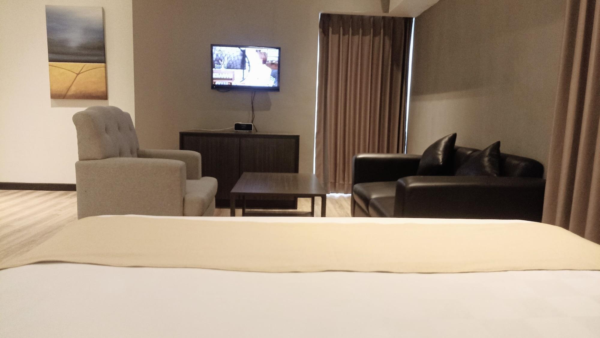 Yunna Hotel Lampung Бандар-Лампунг Экстерьер фото